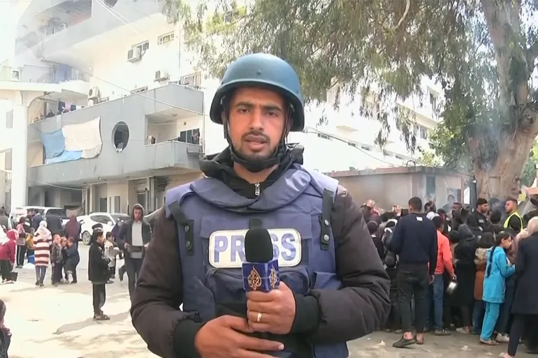 الصحفي إسماعيل الغول