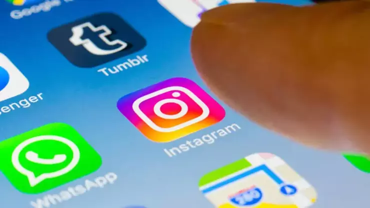 تسريب صور مراهقات عدن على انستغرام