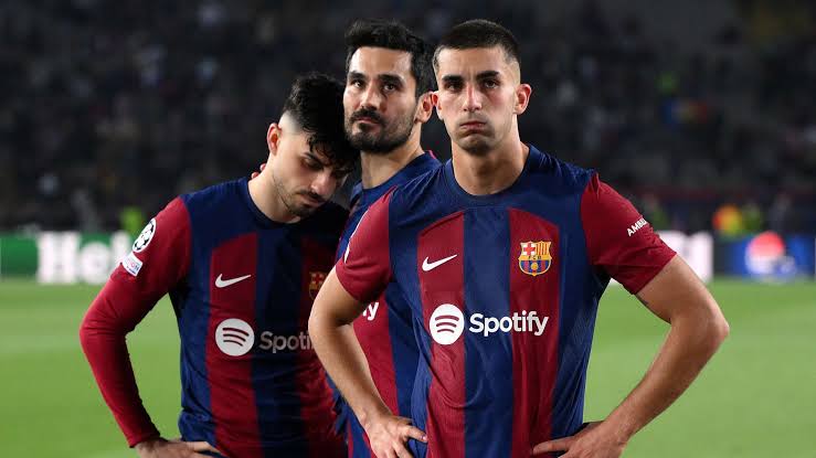 القنوات الناقلة لمباراة برشلونة وفالنسيا