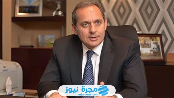 هشام عكاشة