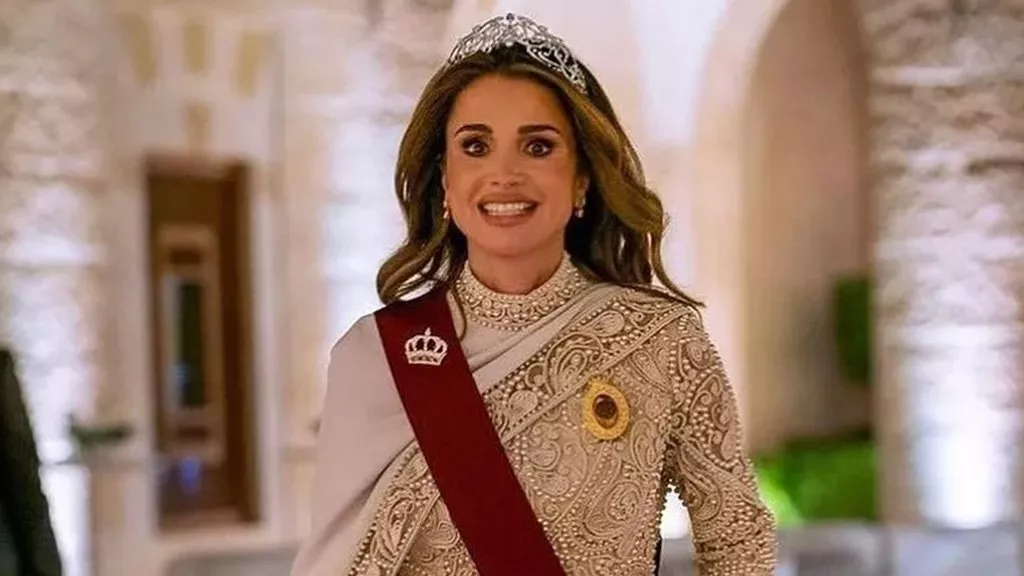 عمر الملكة رانيا