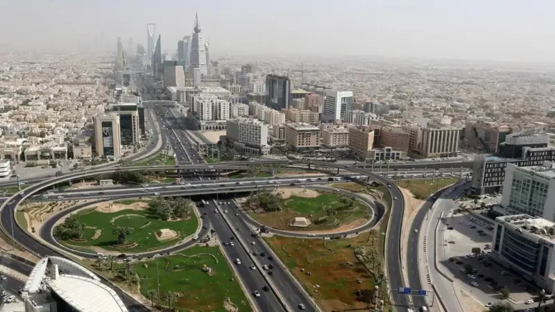 ما سبب تغيير اسم مركز تضراع إلى المروءة في منطقة عسير؟