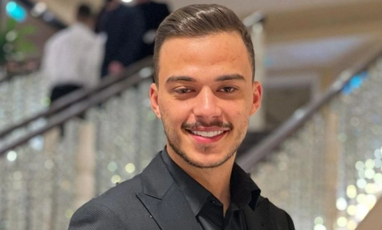 عمر حسام السيلاوي
