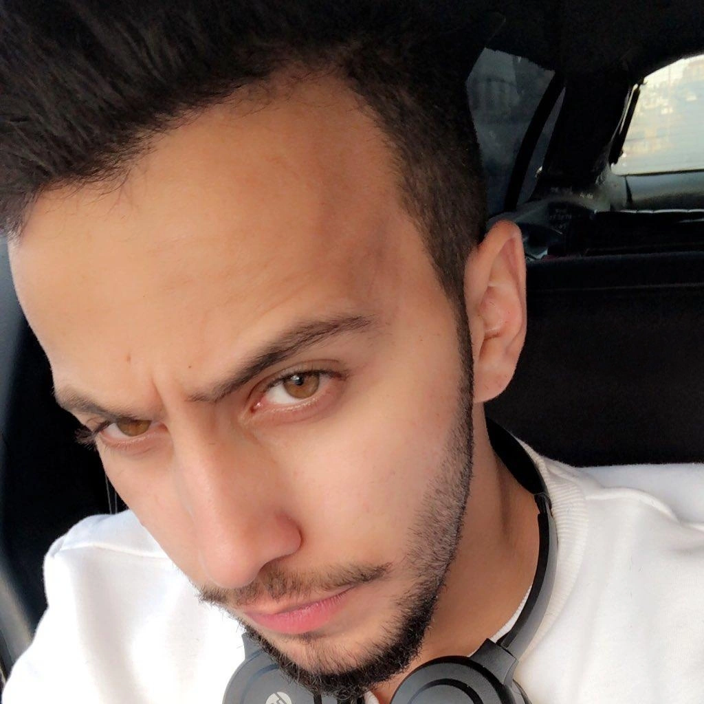 اسم بدر ال انطونيو الحقيقي