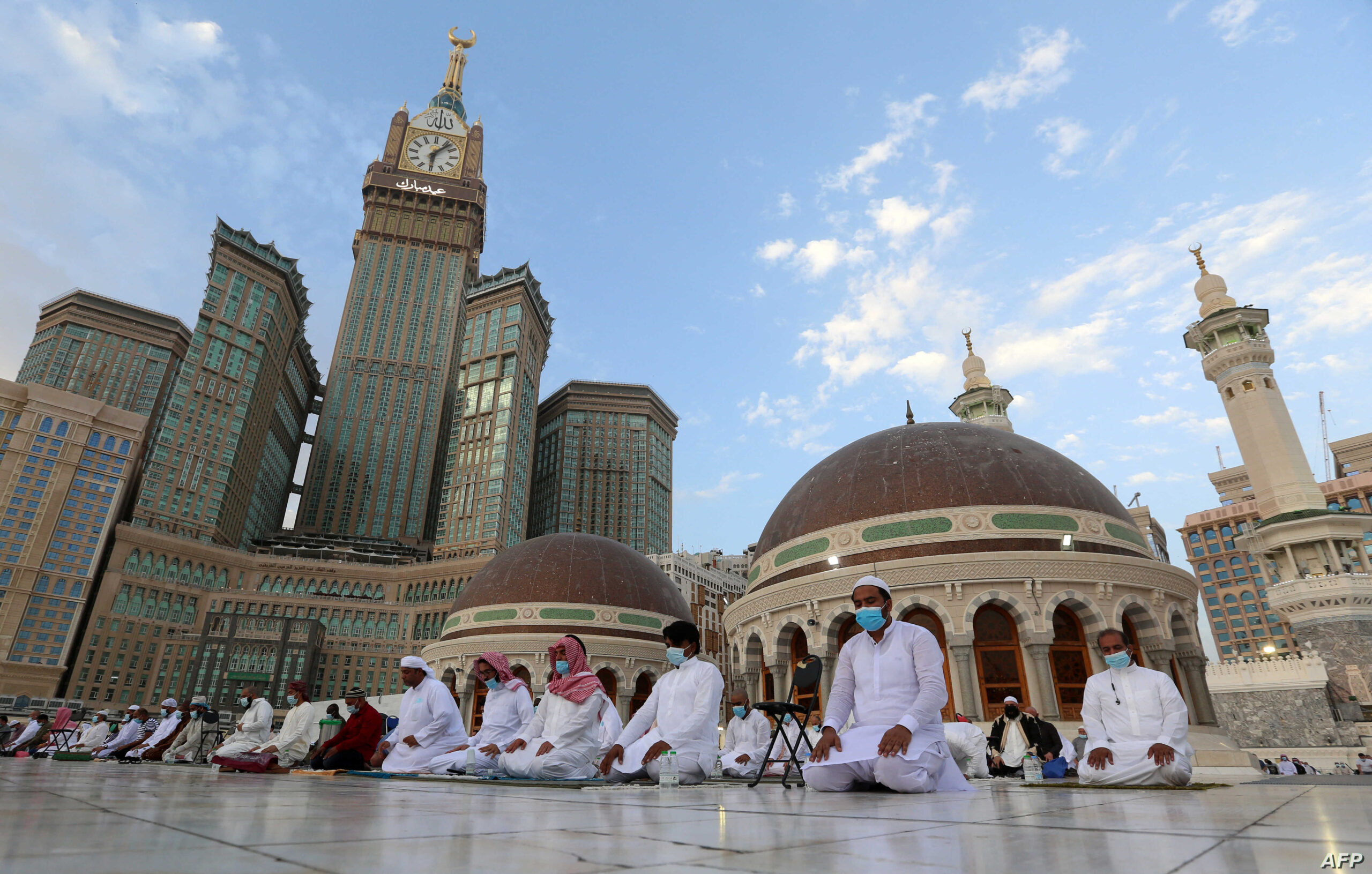سبب منع بث الصلوات مباشرة في السعودية