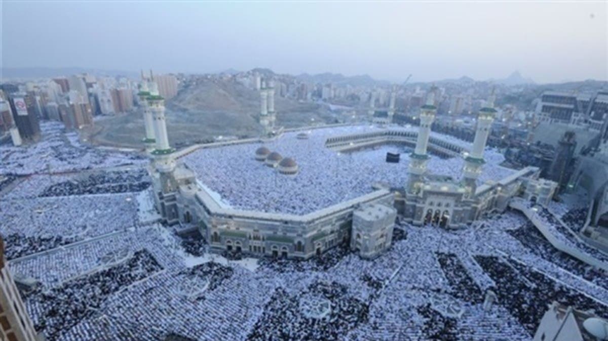 موعد صلاة عيد الفطر 2025 في مكة المكرمة 