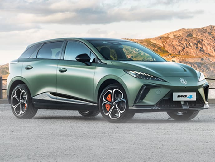 اسعار سيارات إم جي 4 EV موديل 2025 الجديدة في السعودية
