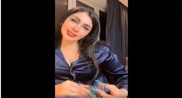 فيلم ميرا النوري مع صاحب شغل زوجها