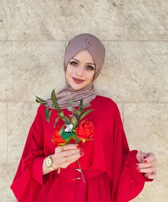 إشاعة وفاة الشيف اللبنانية عبير الصغير